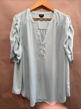 torrid Pale Aqua V-Neck Tunic Blouse